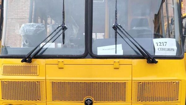 Школы Северной Осетии получили новые автобусы - Sputnik Хуссар Ирыстон
