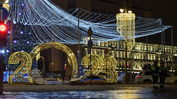 Новогодние украшения на Лубянской площади в Москве. - Sputnik Южная Осетия
