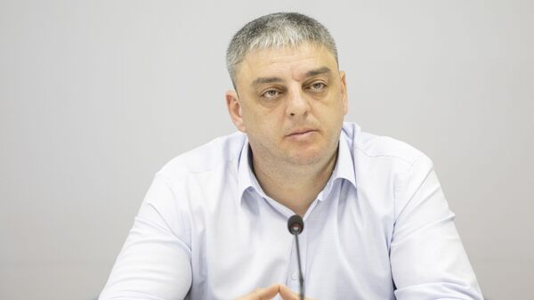Начальник управления ЖКХ столицы рассказал об утилизации новогодних елок - Sputnik Южная Осетия