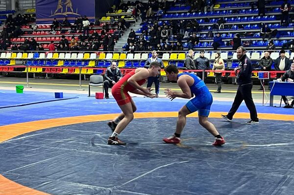 Чемпионат СКФО по греко-римской борьбе во Владикавказе - Sputnik Южная Осетия