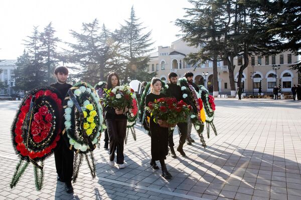 Похороны Жанны Плиевой  - Sputnik Южная Осетия
