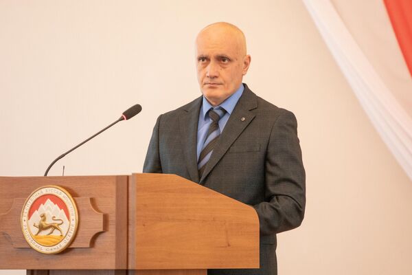 Виталий Джиоев назначен верховным судьей Южной Осетии - Sputnik Южная Осетия