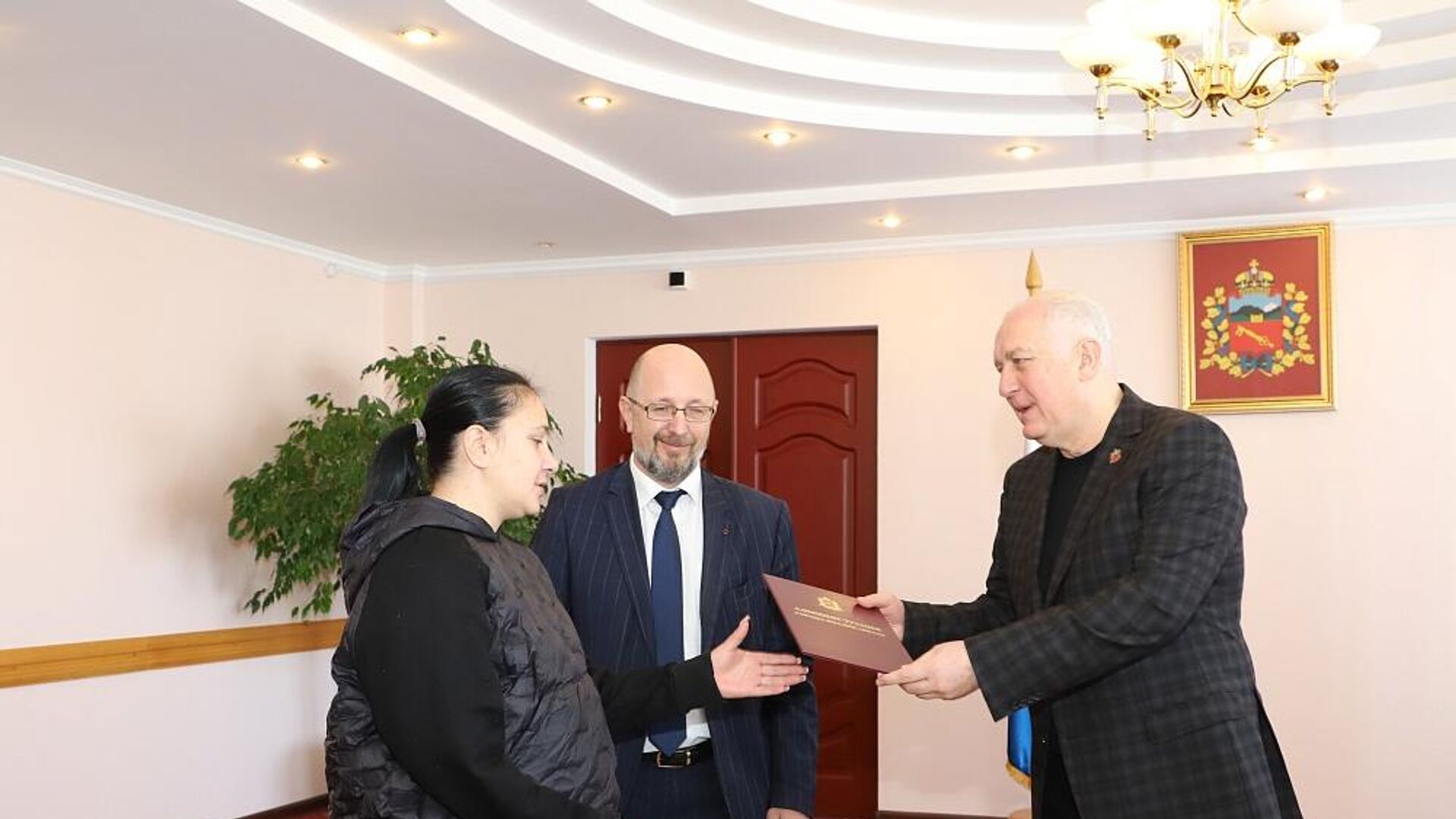 Десять семей во Владикавказе получили сертификаты на улучшение жилищных условий - Sputnik Южная Осетия, 1920, 08.02.2023
