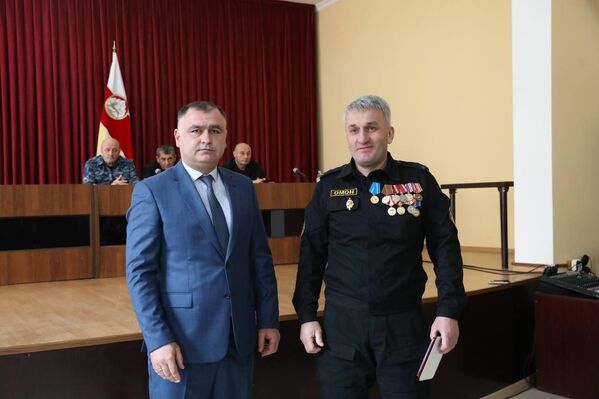Президент поздравил бойцов и ветеранов с днем образования ОМОН - Sputnik Южная Осетия