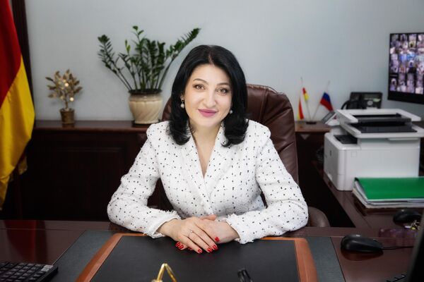 Жанна Джиоева – председатель Нацбанка Южной Осетии - Sputnik Южная Осетия
