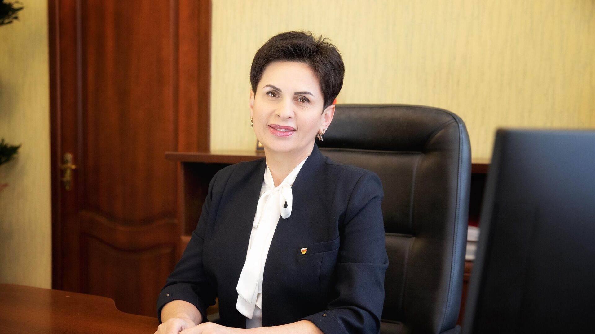 Марина Кочиева - глава Комитета по надзору в сфере защиты прав потребителей и благополучия человека Марина Кочиева - глава Комитета по надзору в сфере защиты прав потребителей и благополучия человека - Sputnik Южная Осетия, 1920, 28.08.2025