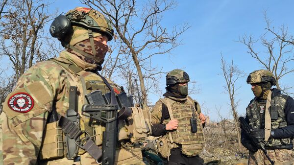 Бойцы группы Вагнер в Артёмовске (Бахмуте) в ДНР. - Sputnik Южная Осетия