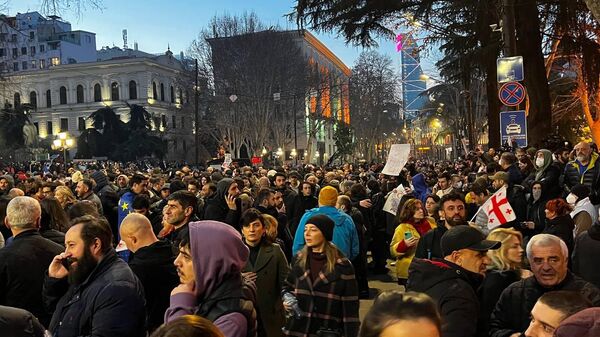 В Тбилиси проходит масштабная акция протеста - Sputnik Южная Осетия
