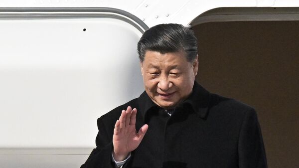Прилет председателя КНР Си Цзиньпина в Москву - Sputnik Южная Осетия
