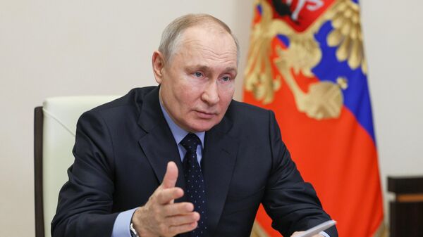 Президент Владимир Путин провел очередное совещание с членами правительства РФ - Sputnik Южная Осетия
