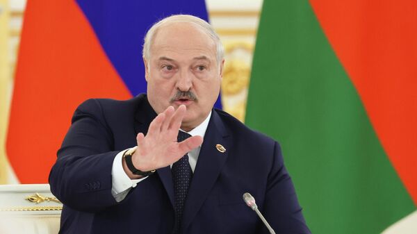 Президент Беларуси Александр Лукашенко. Архивное фото - Sputnik Южная Осетия