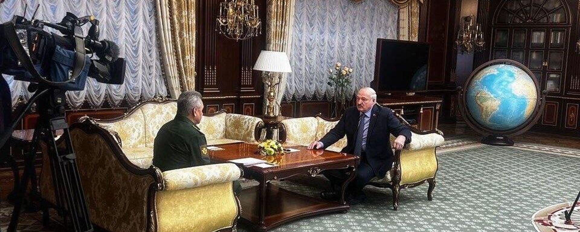Встреча Александра Лукашенко и Сергея Шойгу - Sputnik Южная Осетия, 1920, 10.04.2023