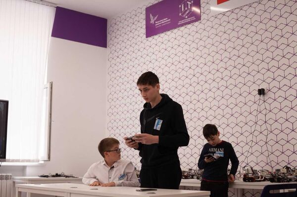 Соревнования по робототехнике во Владикавказе - Sputnik Южная Осетия
