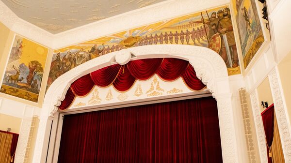 Чайка и Гроза: театр Фирс приедет с гастролями в Южную Осетию - Sputnik Южная Осетия