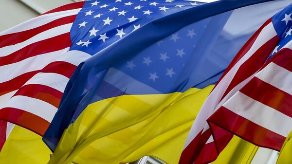Флаги США и Украины. Архивное фото  - Sputnik Южная Осетия