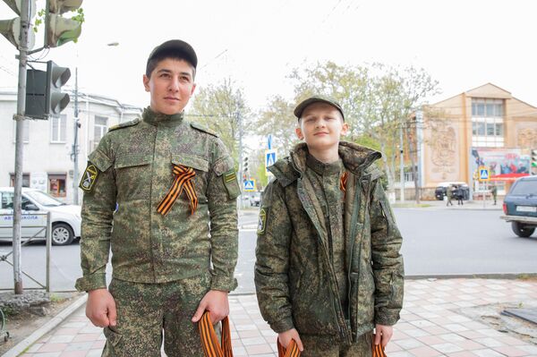 В Южной Осетии стартовала ежегодная акция Георгиевская ленточка - Sputnik Южная Осетия