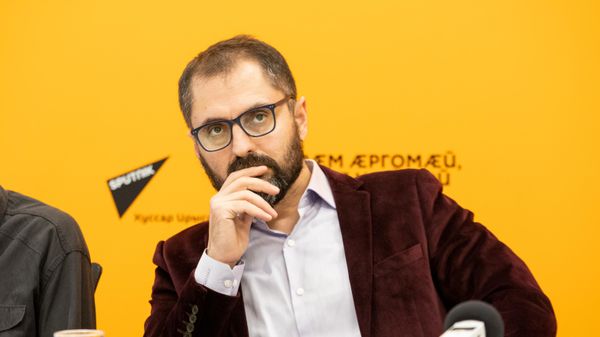 Эдуард Гаглоев - Sputnik Южная Осетия