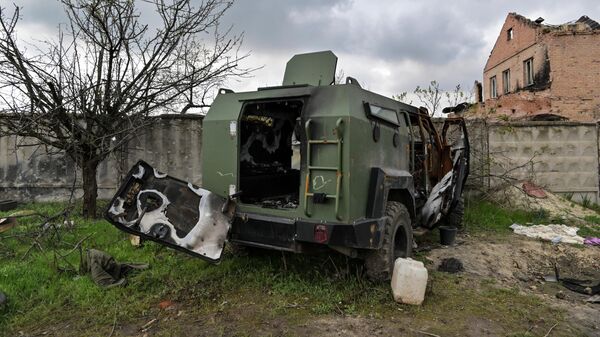 Уничтоженный бронеавтомобиль ВСУ. Архивное фото - Sputnik Южная Осетия