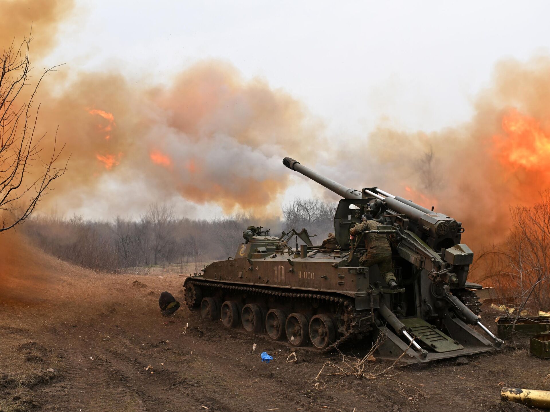 Операция военные танки. 2с5 гиацинт-с 152-мм самоходная пушка. Артиллерия России. Артиллерия России на Украине.