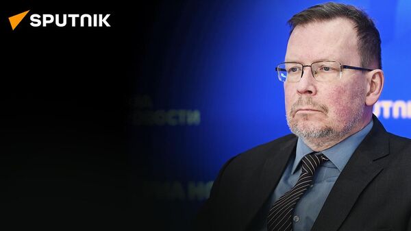 Американист Батюк рассказал, появится ли в Финляндии американское ядерное оружие - Sputnik Южная Осетия