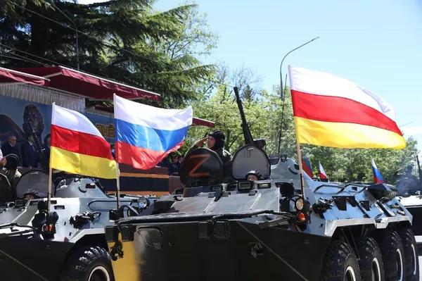 Парад Победы в Цхинвале - Sputnik Южная Осетия