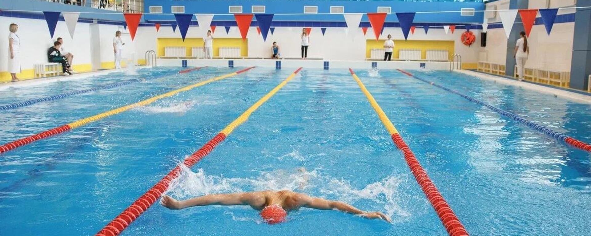 Соревнования по плаванию - Sputnik Южная Осетия, 1920, 19.11.2025