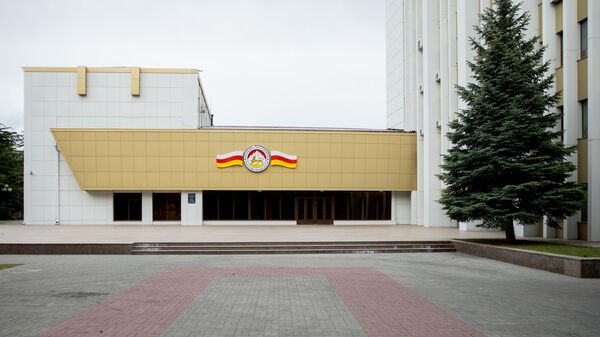Здание администрации президента Южной Осетии Дом Правительства - Sputnik Южная Осетия