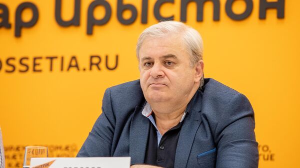 Гобозов рассказал о важности реформ политико-правовой системы Южной Осетии - Sputnik Южная Осетия