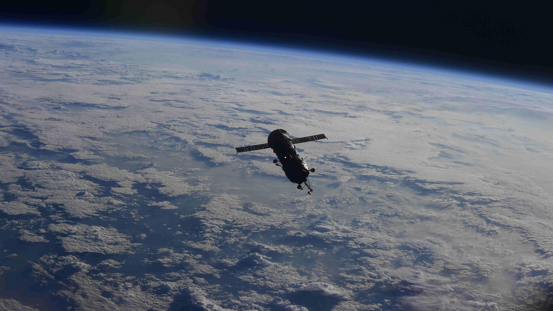 Стыковочный модуль МКС в открытом космосе. Архивное фото - Sputnik Южная Осетия, 1920, 20.11.2023