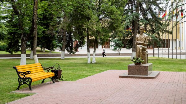 Сквер Васо Абаева - Sputnik Южная Осетия