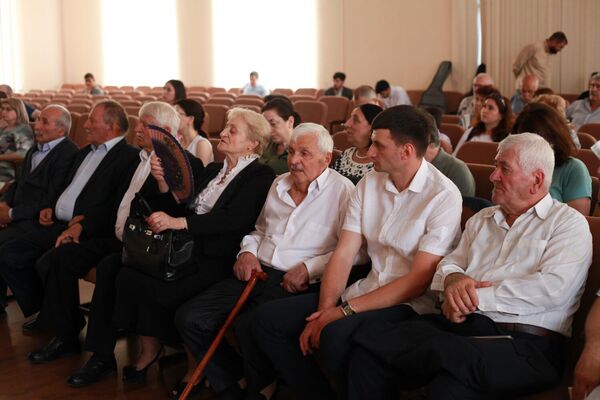 Вечер памяти первого доктора наук в Южной Осетии Зинаиды Гаглоевой - Sputnik Южная Осетия