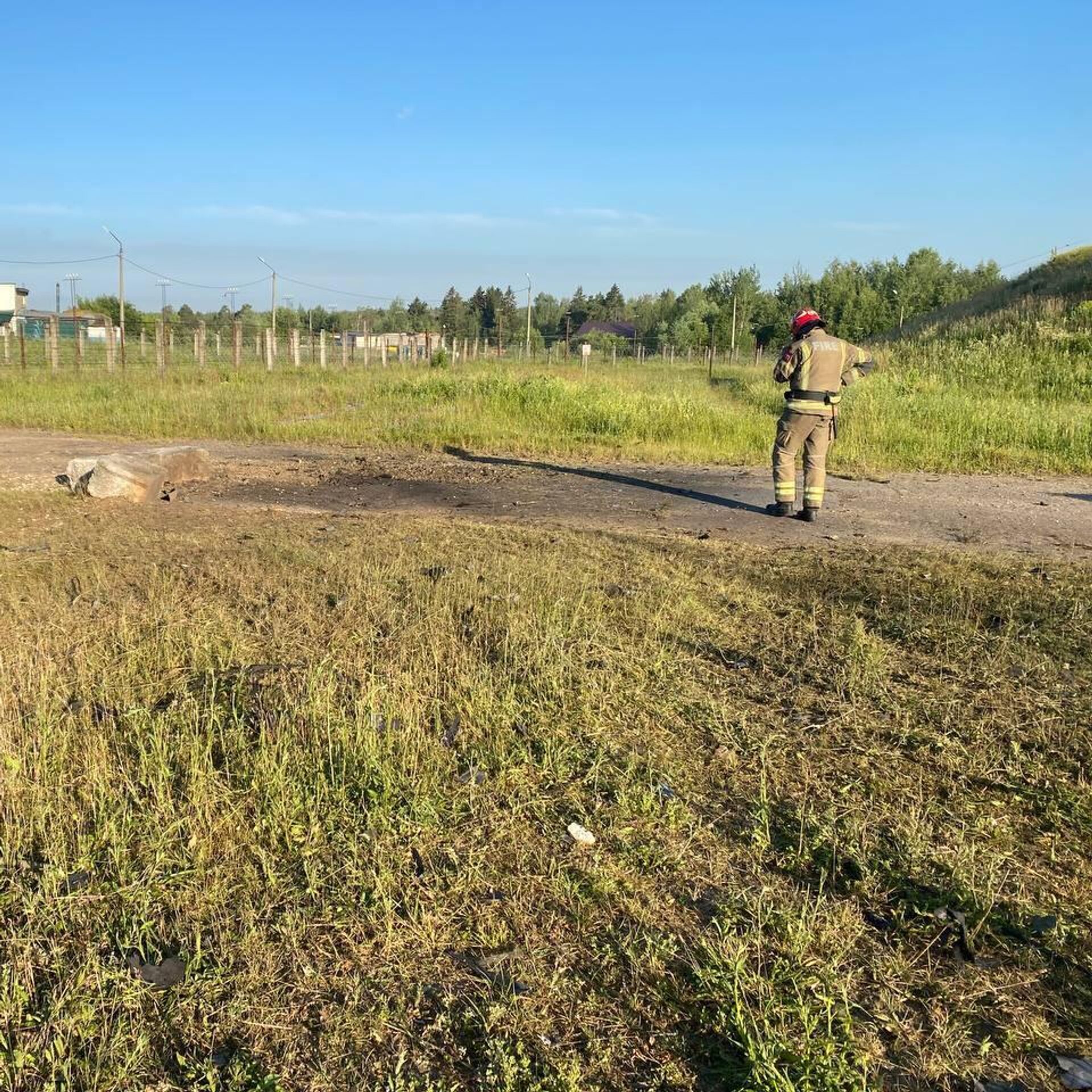 Упал беспилотник сегодня в московской. БПЛА В Подмосковье. Обломки беспилотника в новой Москве. Беспилотник в Подмосковье фотографии. Беспилотник сегодня в Подмосковье.