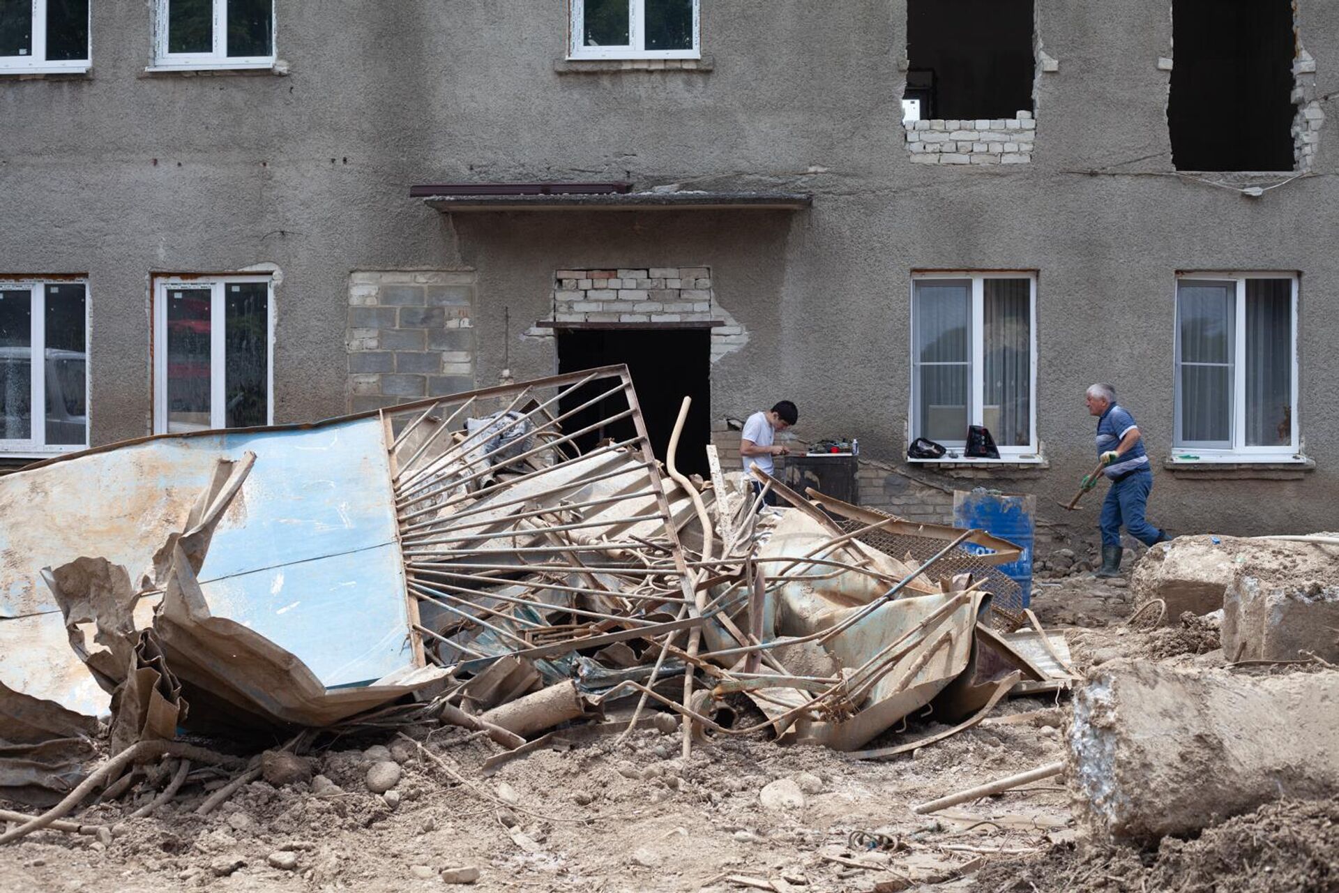 Последствия наводнения в поселке Южный Северной Осетии - Sputnik Южная Осетия, 1920, 26.06.2023