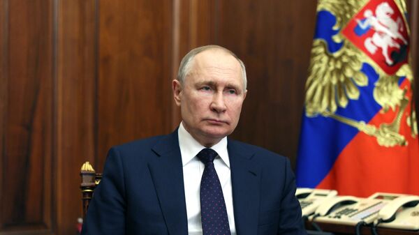 Обращение президента РФ В. Путина по случаю Дня войск национальной гвардии РФ - Sputnik Южная Осетия