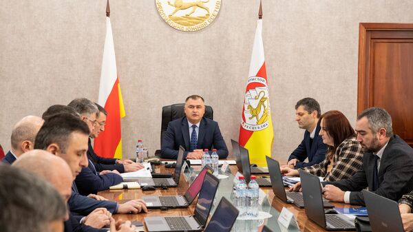 Кабмин утвердил меры соцподдержки отдельных категорий граждан - Sputnik Южная Осетия