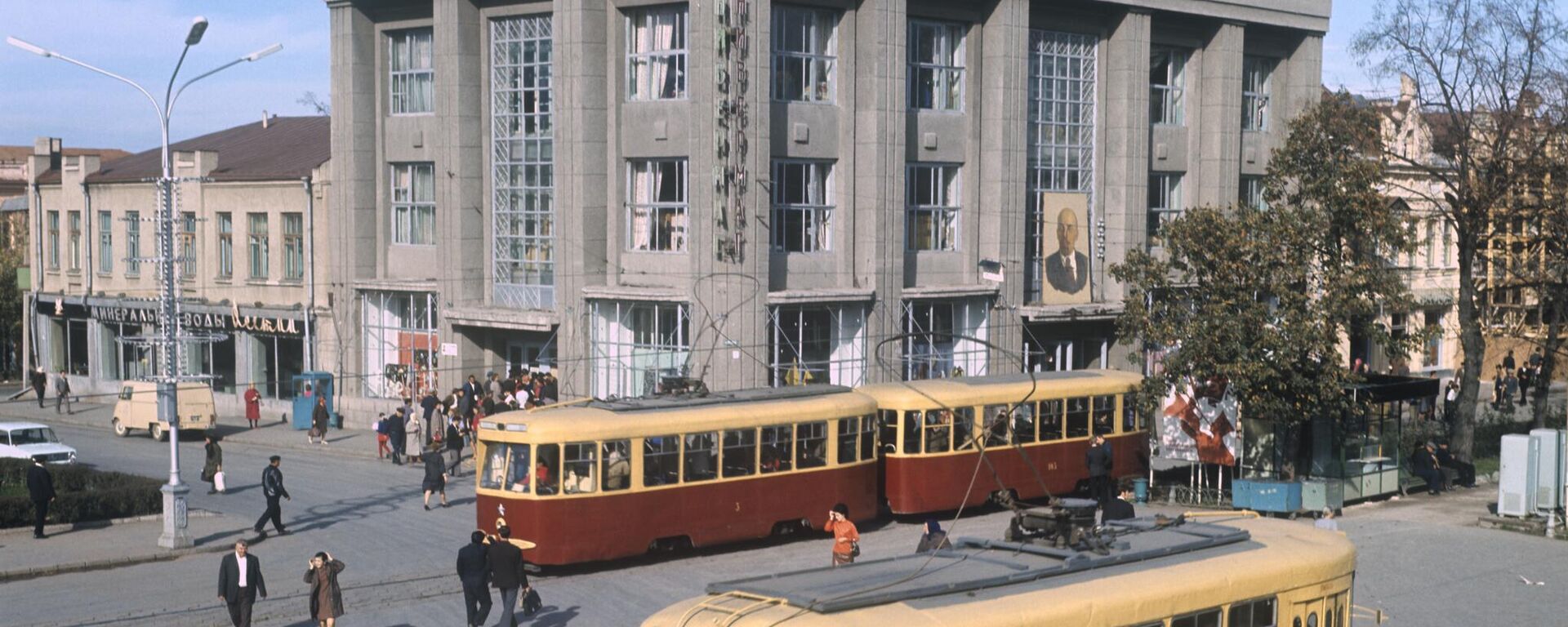 Город Орджоникидзе (ныне - Владикавказ). Архивное фото  - Sputnik Южная Осетия, 1920, 07.07.2025