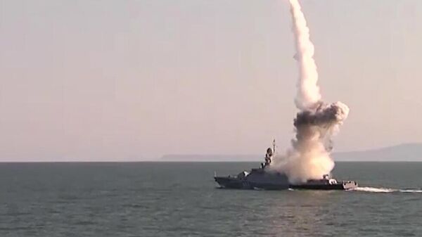 Пуск ракеты Калибр. Архивное фото  - Sputnik Южная Осетия