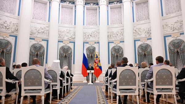 Президент РФ В. Путин принял участие в церемонии вручения государственных наград - Sputnik Южная Осетия