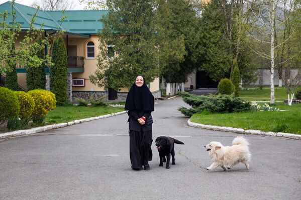 Аланский Богоявленский женский монастырь (Алагир)
 - Sputnik Южная Осетия