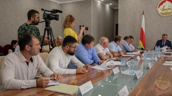 Заседание штаба по Инвестпрограмме - Sputnik Южная Осетия
