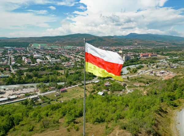Осетинский флаг - Sputnik Южная Осетия