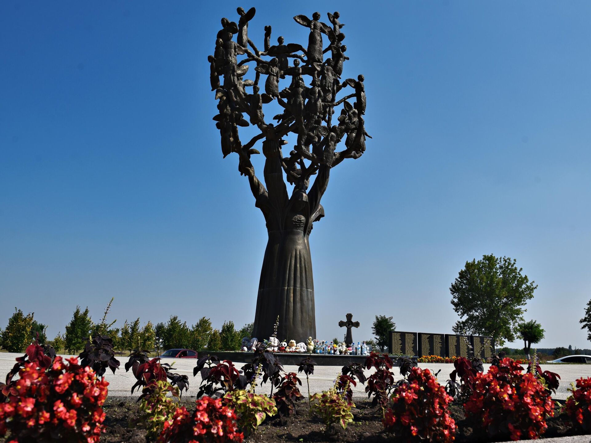 памятник жертвам беслана в москве