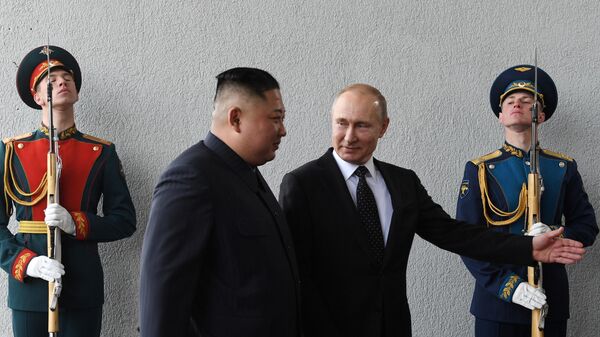 Президент РФ В. Путин встретился с лидером КНДР Ким Чен Ыном - Sputnik Южная Осетия