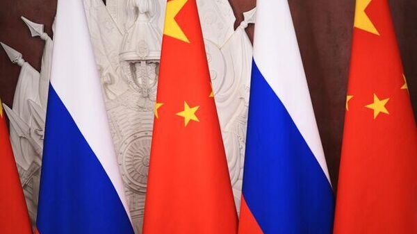 Активно развиваются: Островский о российско-китайских отношениях - Sputnik Южная Осетия