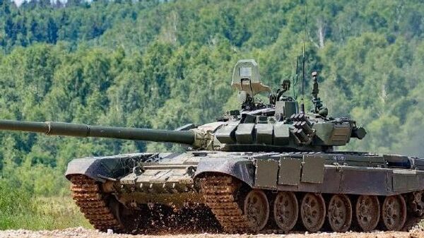 Российские танкисты военной базы 58-й общевойсковой армии на полигоне Дзарцем  - Sputnik Южная Осетия