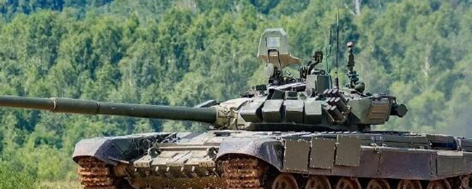 Российские танкисты военной базы 58-й общевойсковой армии на полигоне Дзарцем  - Sputnik Южная Осетия, 1920, 13.09.2023