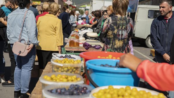 Ярмарка сельхозпродуктов в Цхинвале. Архивное фото  - Sputnik Южная Осетия