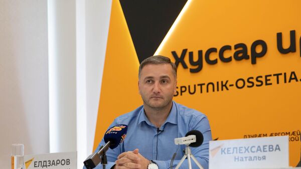Пресс-конференция с Константином Елдзаровым - Sputnik Хуссар Ирыстон