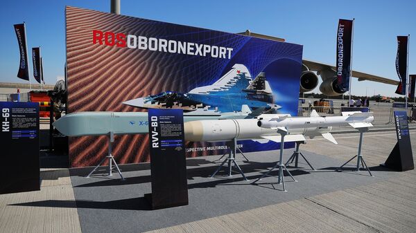 Стенд Рособоронэкспорта на выставке Dubai Airshow-2023 - Sputnik Южная Осетия