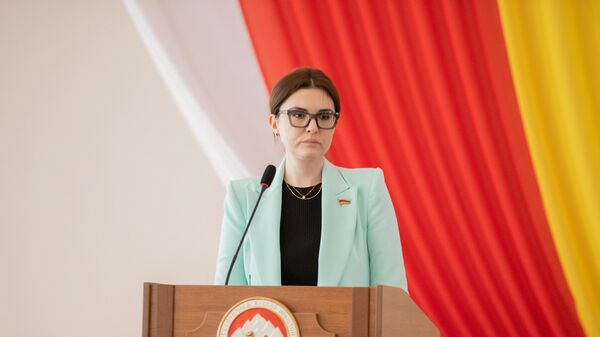 Джиоева рассказала о принятии нового закона О банках и банковской деятельности - Sputnik Южная Осетия